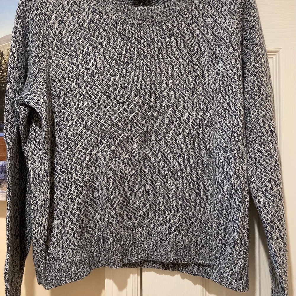 ➗ H&M Divided Sweater ➗